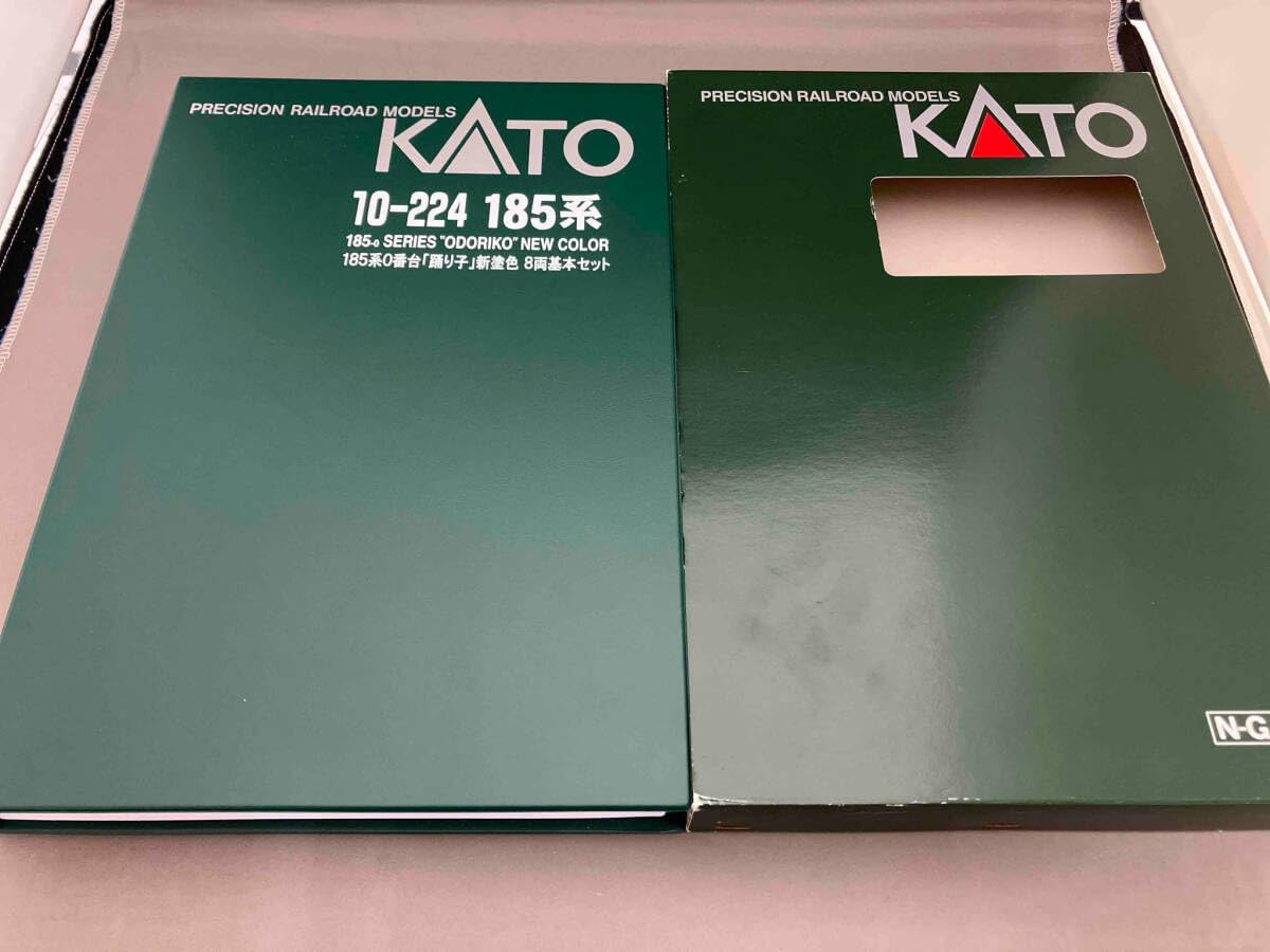 Nゲージ KATO 10-224 185系電車「踊り子」新塗色 8両基本セット